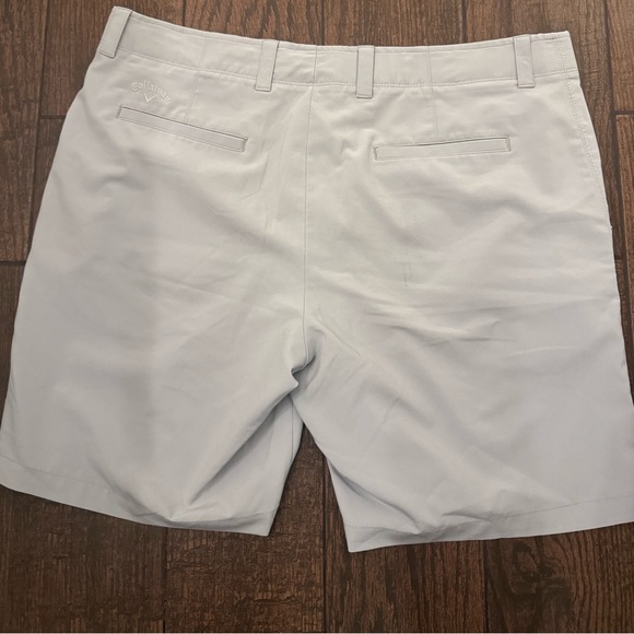 Callaway Men’s Golf Shorts - Picture 2 of 2